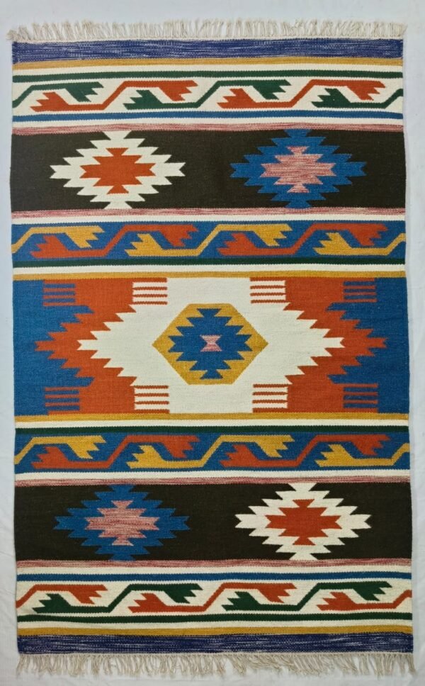 Navajo Flame Handwoven Wool Rug - Image 3