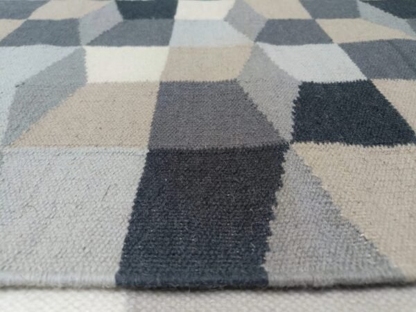 GeoCube Handwoven Wool Runner Rug - Image 3